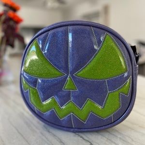 *TRADED Love pain and stitches